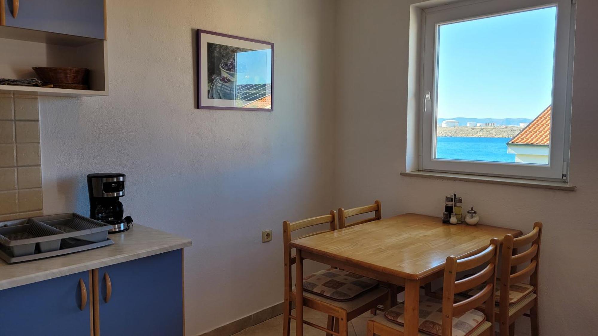Apartments Adriana Omišalj Eksteriør billede